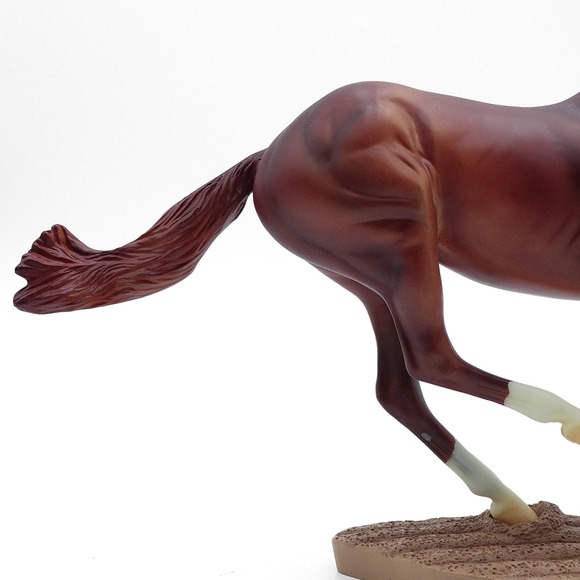 BREYER Traditional Model No. 1345 Secretariat Thoroughbred Smarty Jones Mold - Picture 4 of 10